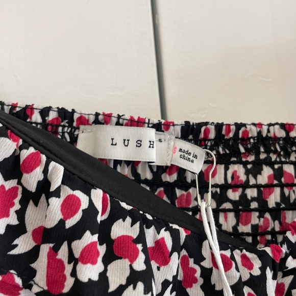 Lush Floral Print Ruched Bodycon Mini Dress - Picture 6 of 10